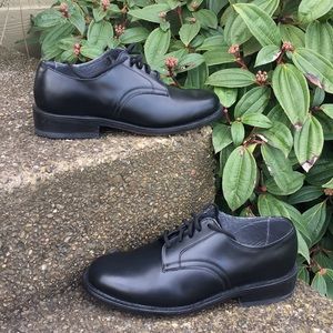 Hitchcock Men’s Wide Width Dress Shoe 9